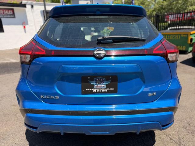 2024 Nissan Kicks SR Xtronic CVT