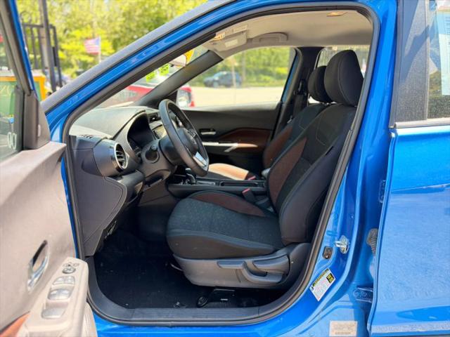 2024 Nissan Kicks SR Xtronic CVT