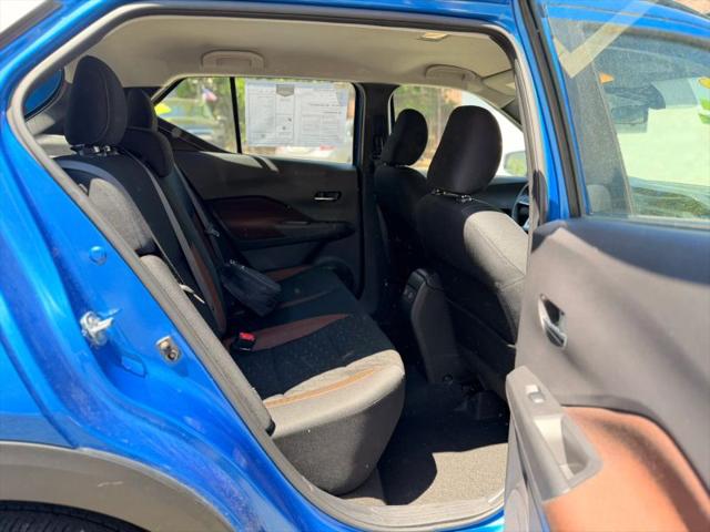 2024 Nissan Kicks SR Xtronic CVT