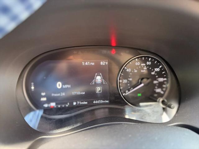 2024 Nissan Kicks SR Xtronic CVT