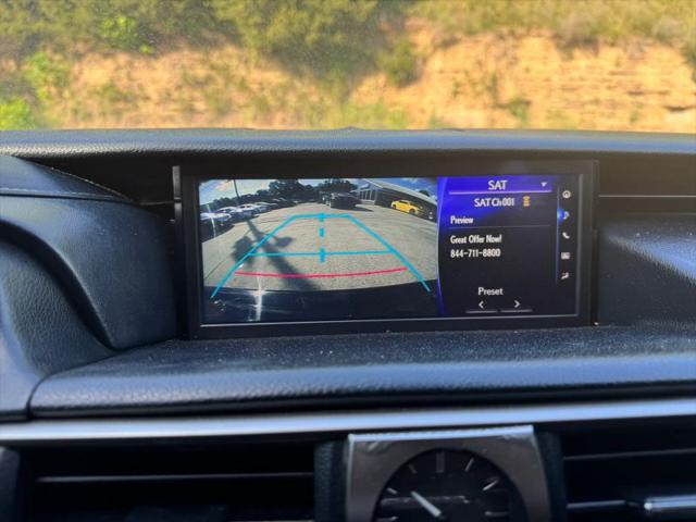2017 Lexus IS 300 300