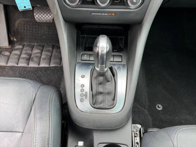 2013 Volkswagen Golf 2.5L 4-Door