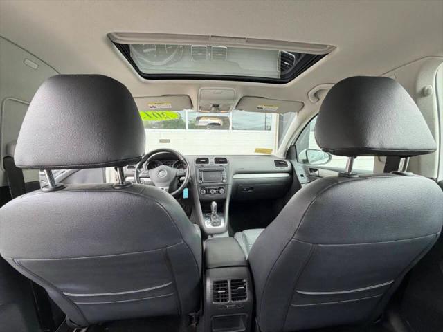 2013 Volkswagen Golf 2.5L 4-Door