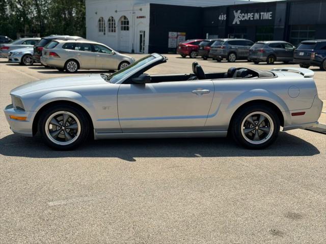 2007 Ford Mustang GT Deluxe