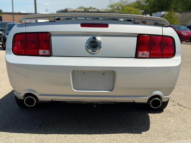 2007 Ford Mustang GT Deluxe