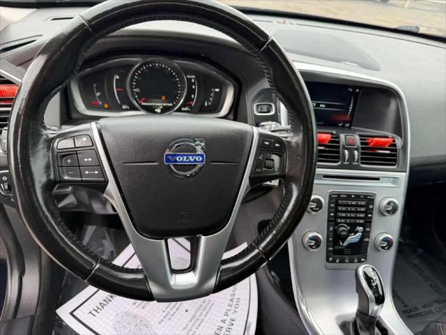 2017 Volvo XC60 T6 Dynamic