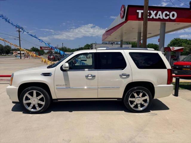 2012 Cadillac Escalade Luxury