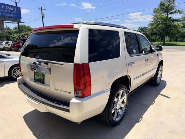 2012 Cadillac Escalade Luxury