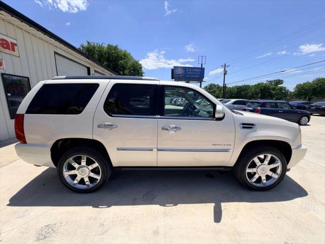 2012 Cadillac Escalade Luxury