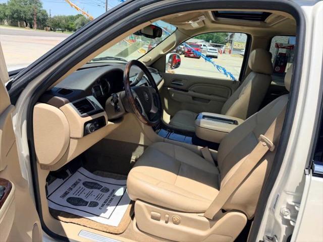 2012 Cadillac Escalade Luxury
