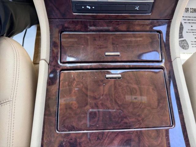 2012 Cadillac Escalade Luxury