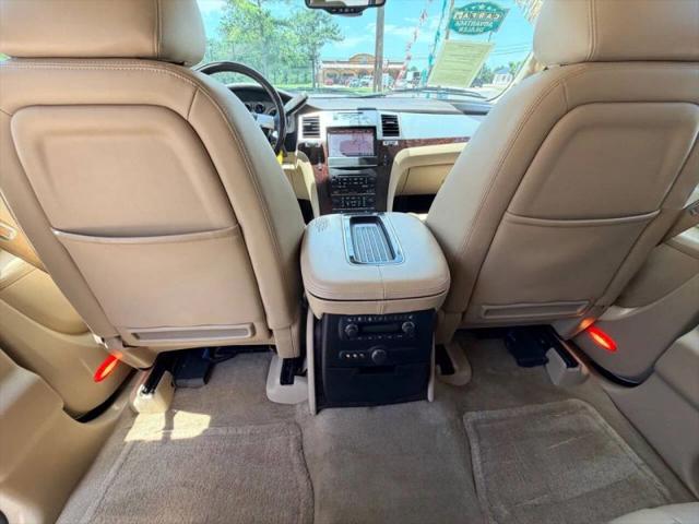 2012 Cadillac Escalade Luxury