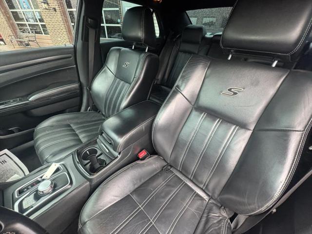 2015 Chrysler 300 300S