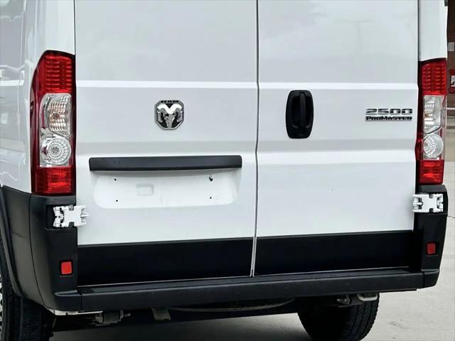 2025 Ram ProMaster 2500 Cargo Van Tradesman High Roof 159" WB w/Pass Seat