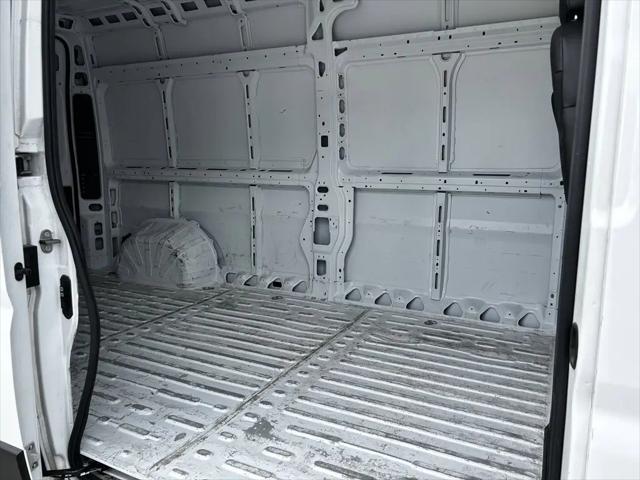 2025 Ram ProMaster 2500 Cargo Van Tradesman High Roof 159" WB w/Pass Seat