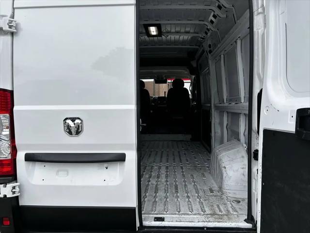 2025 Ram ProMaster 2500 Cargo Van Tradesman High Roof 159" WB w/Pass Seat