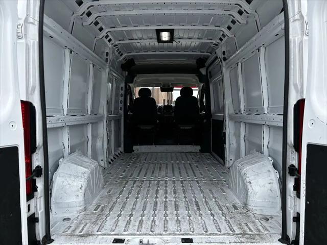 2025 Ram ProMaster 2500 Cargo Van Tradesman High Roof 159" WB w/Pass Seat