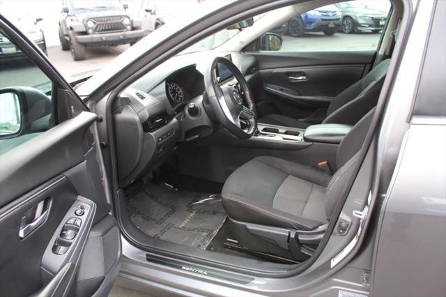 2022 Nissan Sentra SV Xtronic CVT