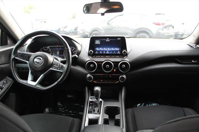 2022 Nissan Sentra SV Xtronic CVT
