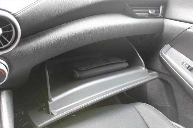 2022 Nissan Sentra SV Xtronic CVT
