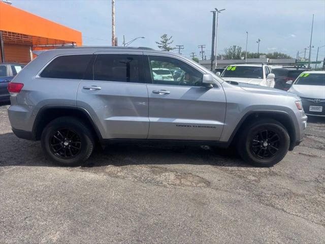 2018 Jeep Grand Cherokee Laredo E 4x2