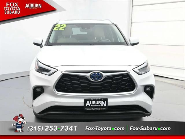 2022 Toyota Highlander Hybrid XLE