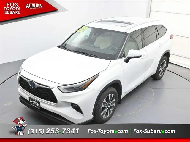 2022 Toyota Highlander Hybrid XLE