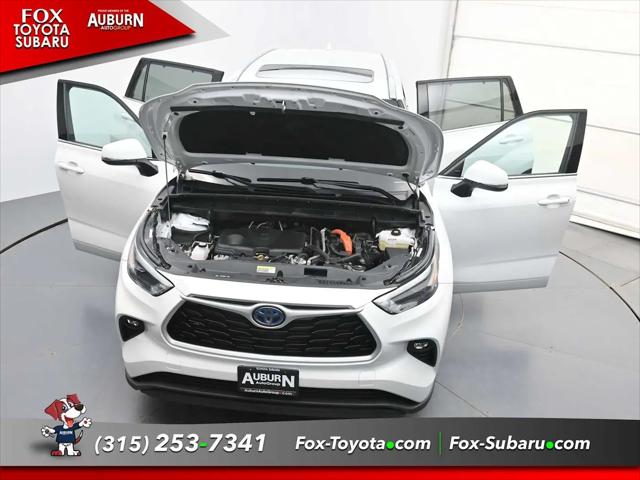 2022 Toyota Highlander Hybrid XLE