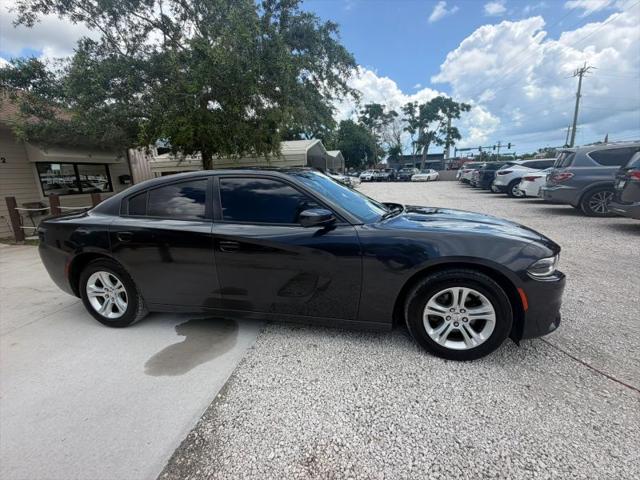 2019 Dodge Charger SXT RWD