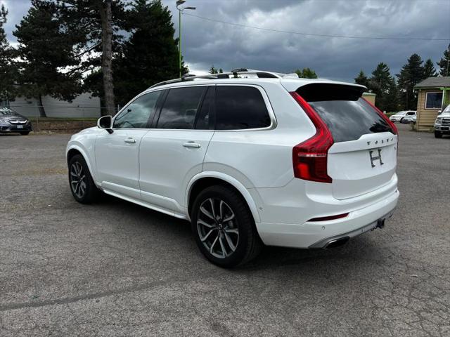 2017 Volvo XC90 T6 Momentum
