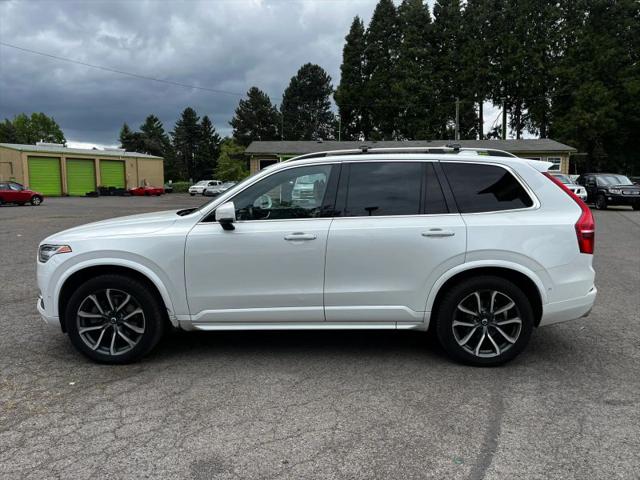 2017 Volvo XC90 T6 Momentum