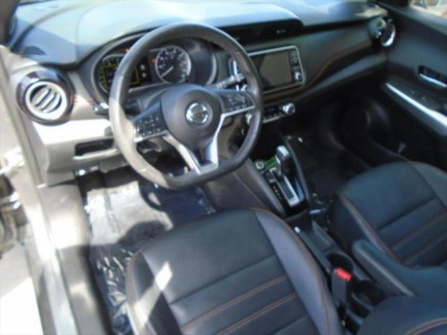 2020 Nissan Kicks SR Xtronic CVT