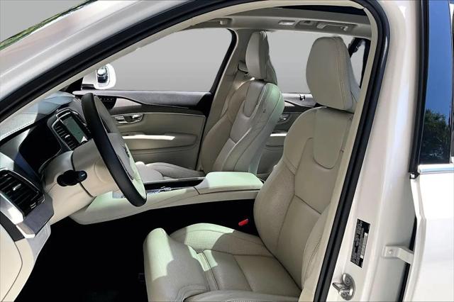 2025 Volvo XC90 Plug-In Hybrid T8 Ultra 7-Seater