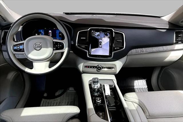 2025 Volvo XC90 Plug-In Hybrid T8 Ultra 7-Seater