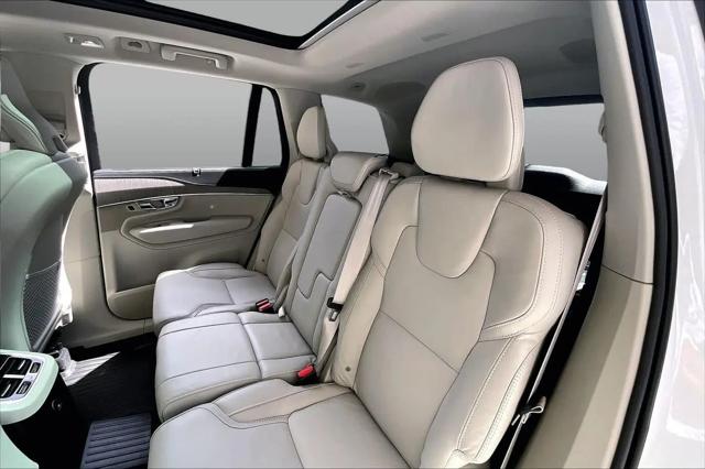 2025 Volvo XC90 Plug-In Hybrid T8 Ultra 7-Seater