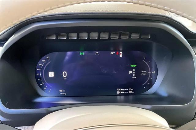 2025 Volvo XC90 Plug-In Hybrid T8 Ultra 7-Seater