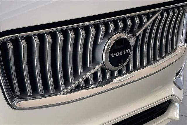 2025 Volvo XC90 Plug-In Hybrid T8 Ultra 7-Seater