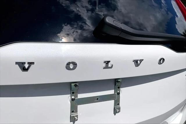 2025 Volvo XC90 Plug-In Hybrid T8 Ultra 7-Seater