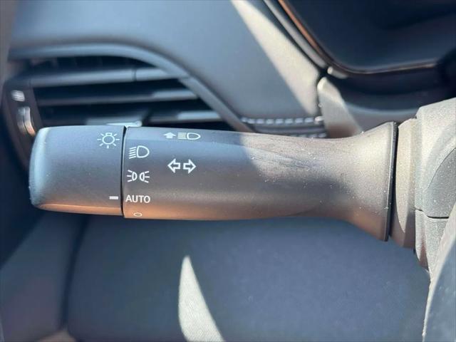 2025 Subaru Legacy 2.5i