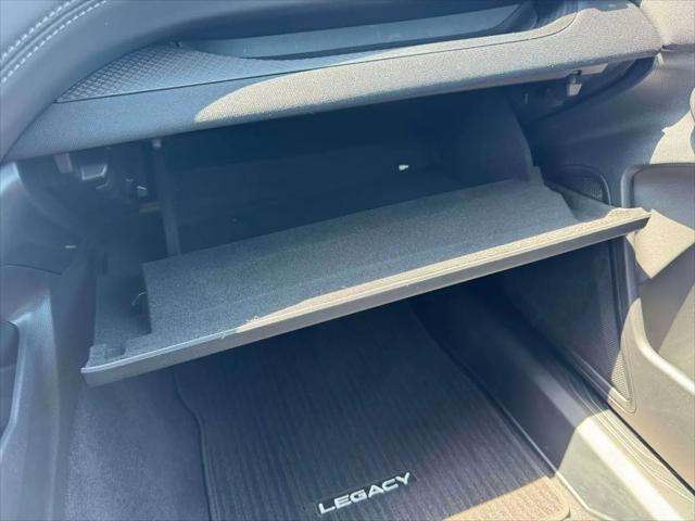 2025 Subaru Legacy 2.5i