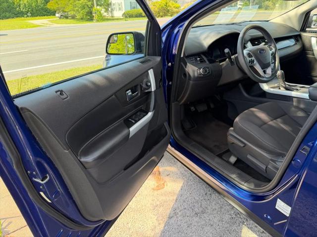2014 Ford Edge SE