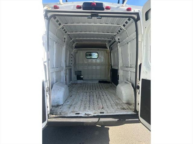 2024 Ram ProMaster 2500 Cargo Van Tradesman High Roof 136" WB w/Pass Seat