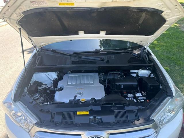 2013 Toyota Highlander Limited V6