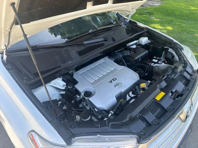 2013 Toyota Highlander Limited V6