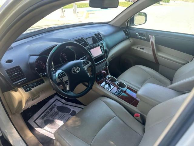 2013 Toyota Highlander Limited V6