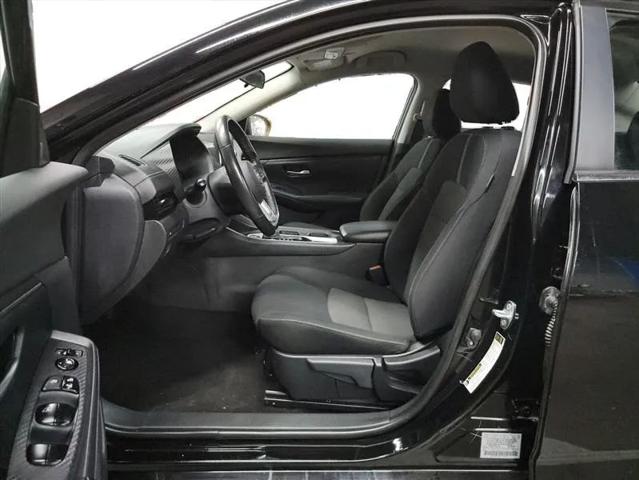 2023 Nissan Sentra SV Xtronic CVT
