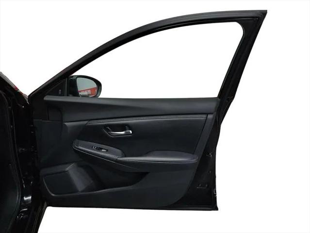 2023 Nissan Sentra SV Xtronic CVT