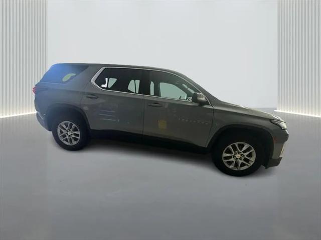 2023 Chevrolet Traverse AWD LS