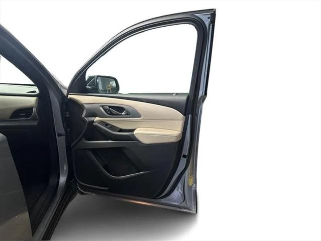 2023 Chevrolet Traverse AWD LS