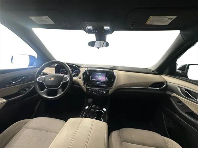 2023 Chevrolet Traverse AWD LS